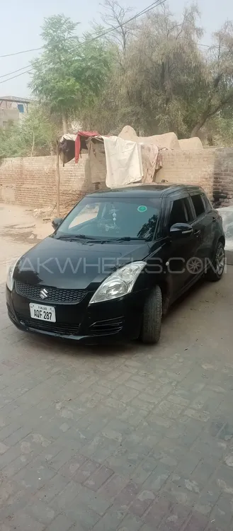 سوزوکی سوئفٹ 2010 for Sale in ملتان Image-1
