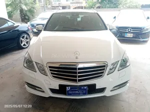 Mercedes Benz E Class E200 2013 for Sale
