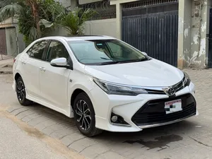 Toyota Corolla Altis Grande CVT-i 1.8 2019 for Sale