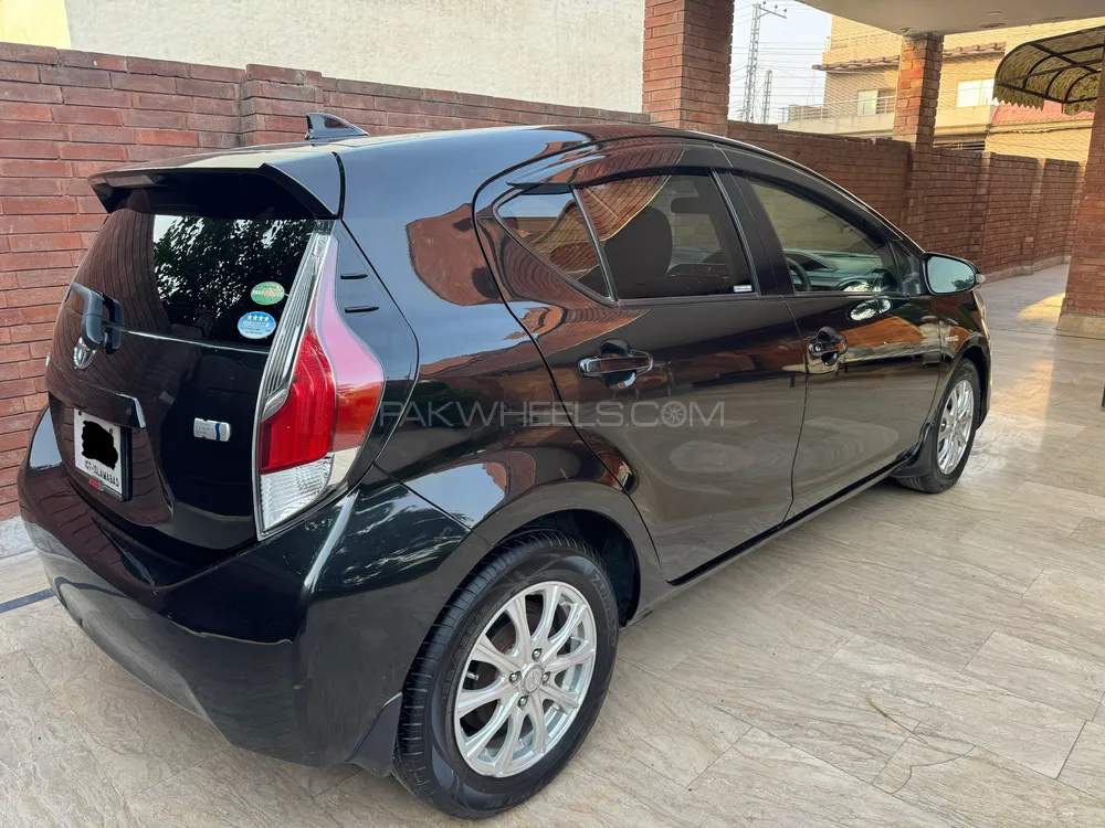 Toyota Aqua 2015 for Sale in Lahore Image-1