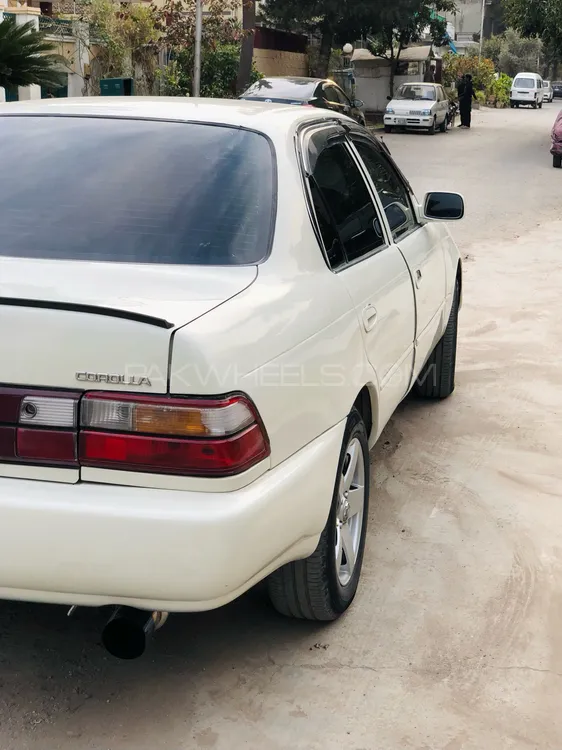 Toyota Corolla 2001 for Sale in Islamabad Image-1