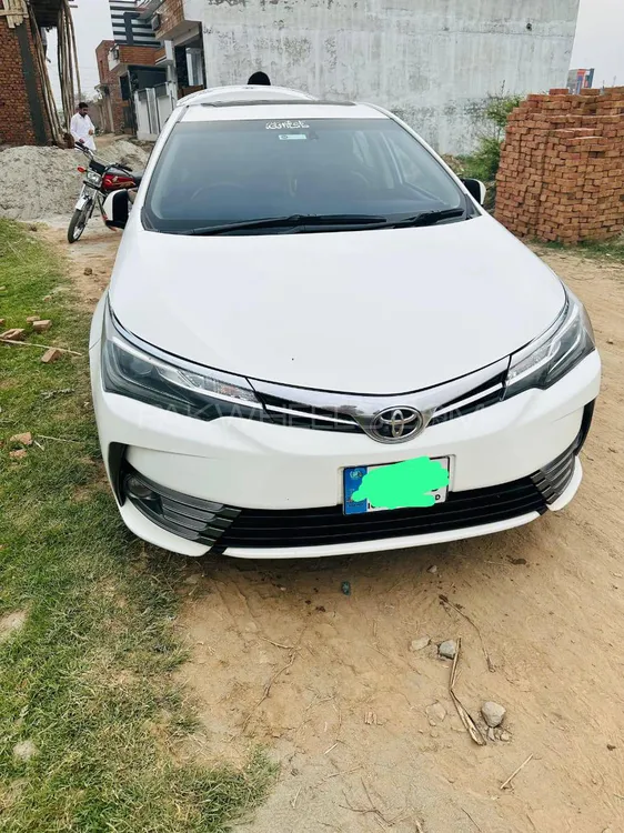 Toyota Corolla 2020 for Sale in Malakwal Image-1
