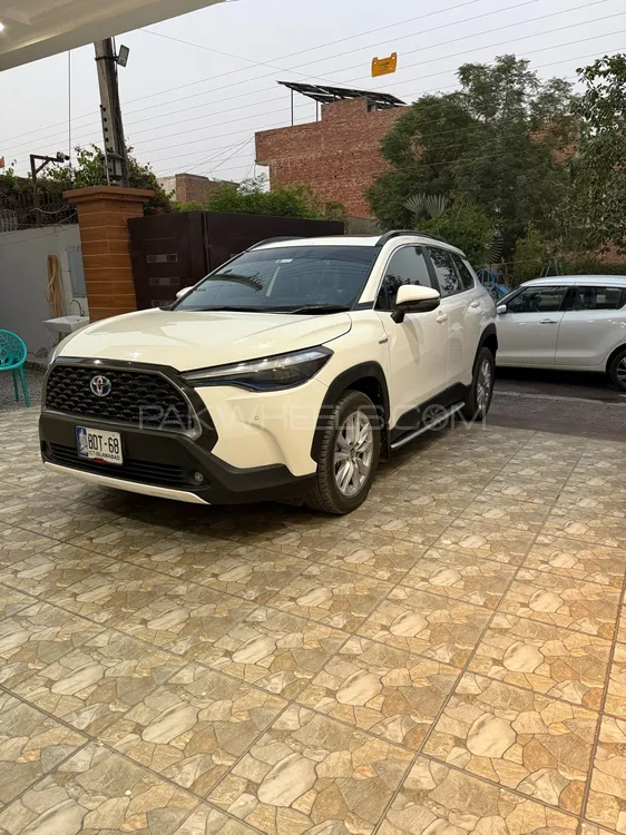 Toyota Corolla Cross 2024 for Sale in Multan Image-1