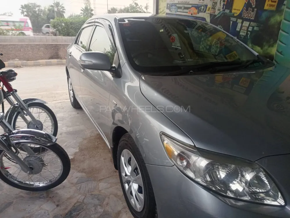 Toyota Corolla 2011 for Sale in Peshawar Image-1