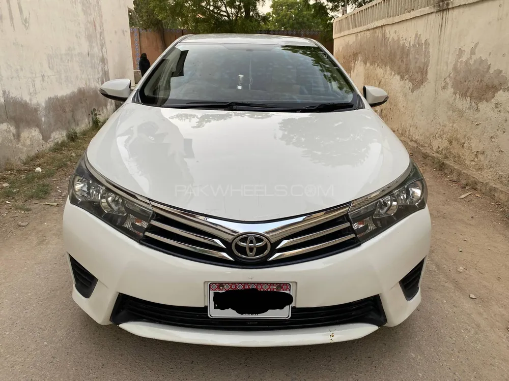 Toyota Corolla 2016 for Sale in Karachi Image-1