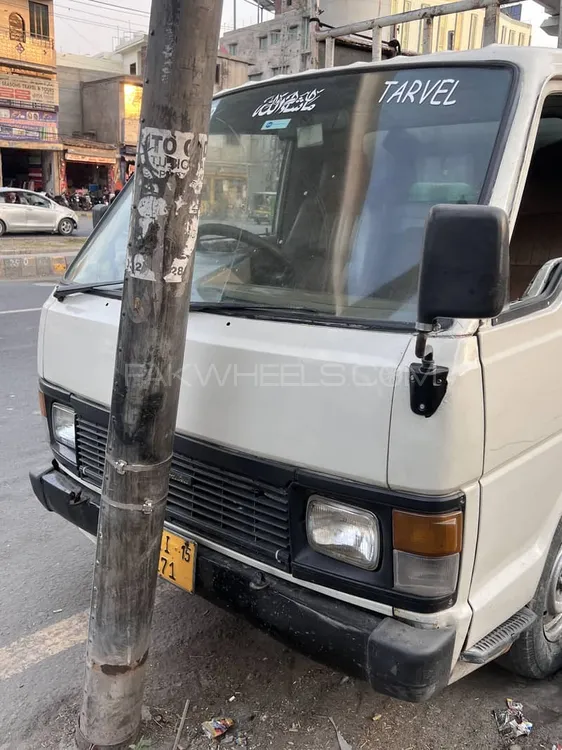Toyota Hiace 1984 for Sale in Lahore Image-1