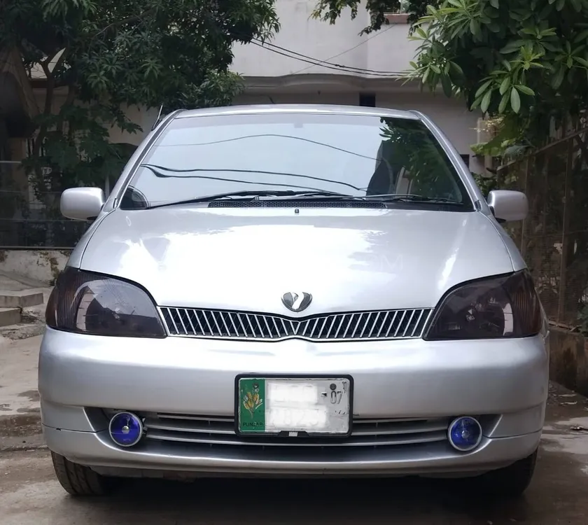 Toyota Platz 2007 for Sale in Lahore Image-1