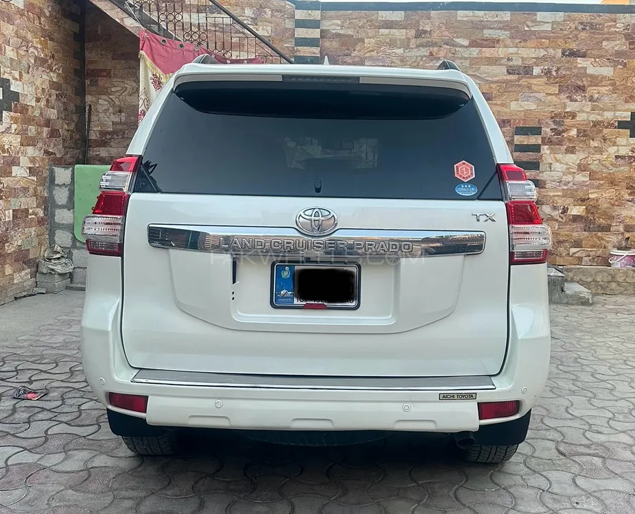 Toyota Prado 2014 for Sale in Chakwal Image-1
