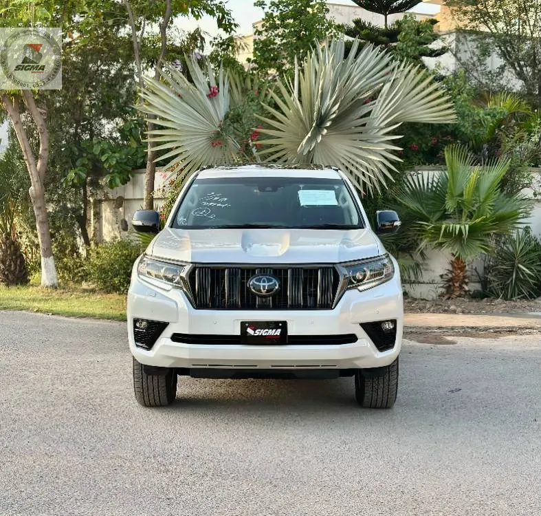 Toyota Prado 2020 for Sale in Lahore Image-1