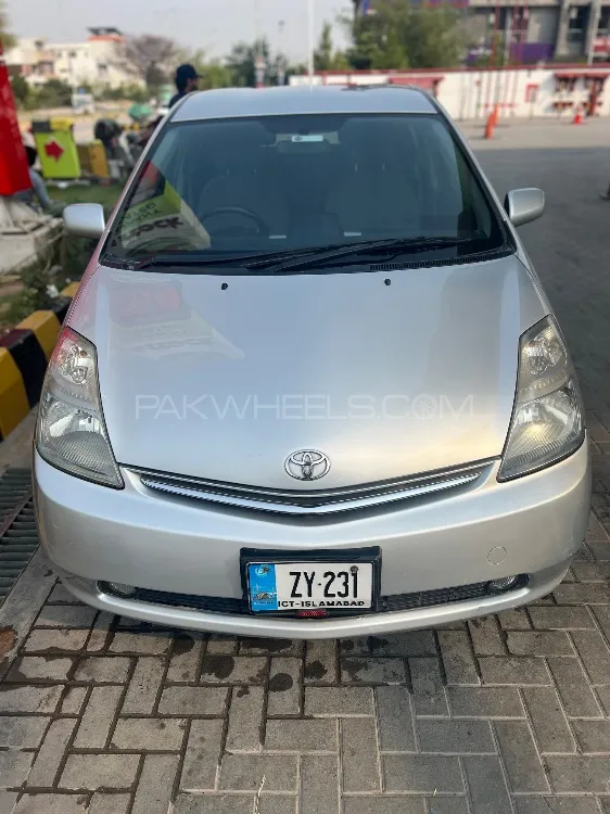 Toyota Prius 2007 for Sale in Islamabad Image-1