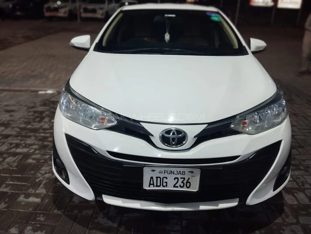 Toyota Yaris Sedan 2021 for Sale in Lahore Image-1