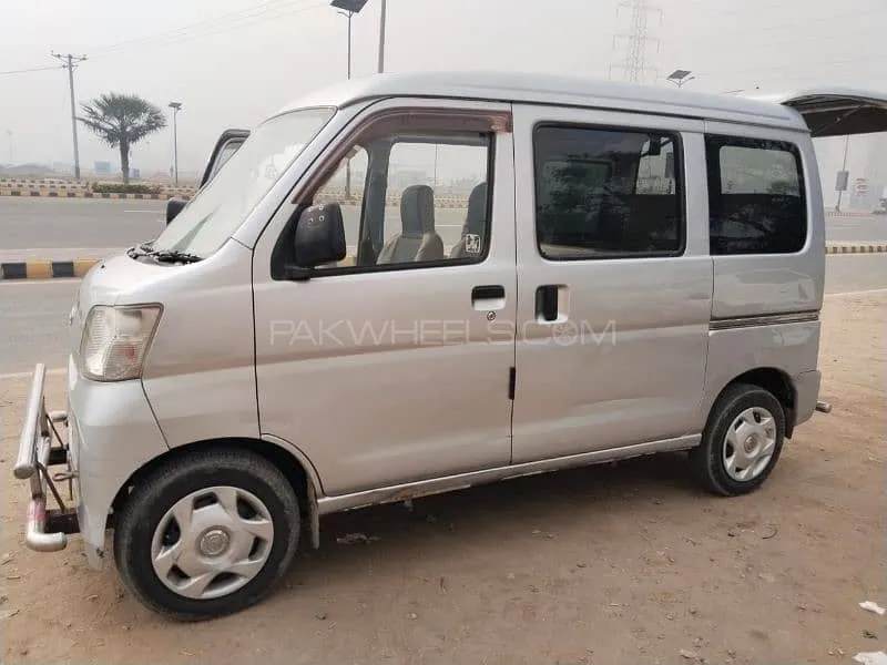 Daihatsu Hijet 2016 for Sale in Khanewal Image-1