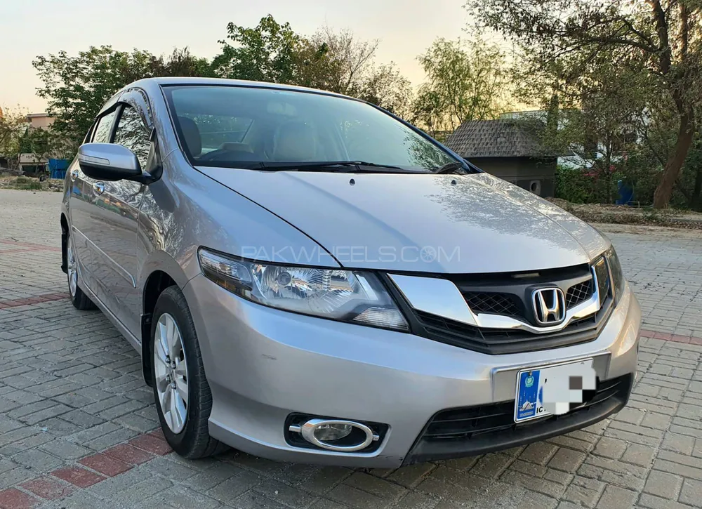 Honda City 2018 for Sale in Islamabad Image-1