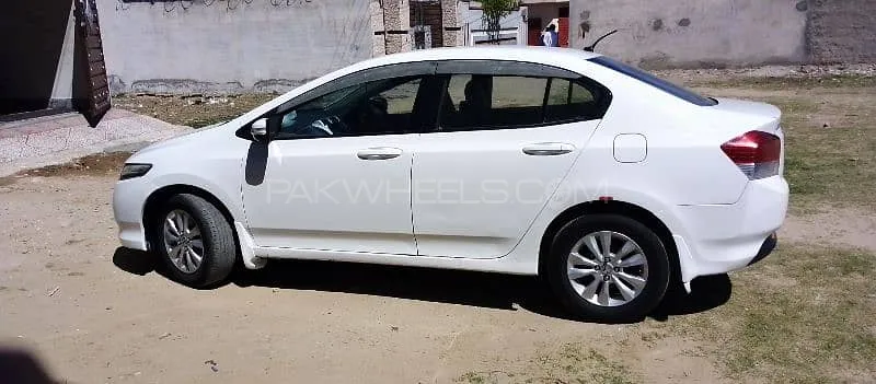 Honda City 2013 for Sale in Attock Image-1