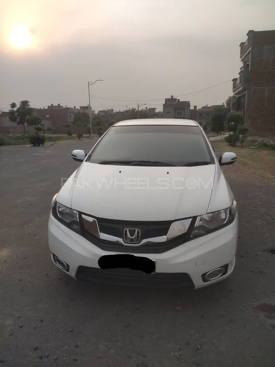 Honda City 2018 for Sale in Faisalabad Image-1