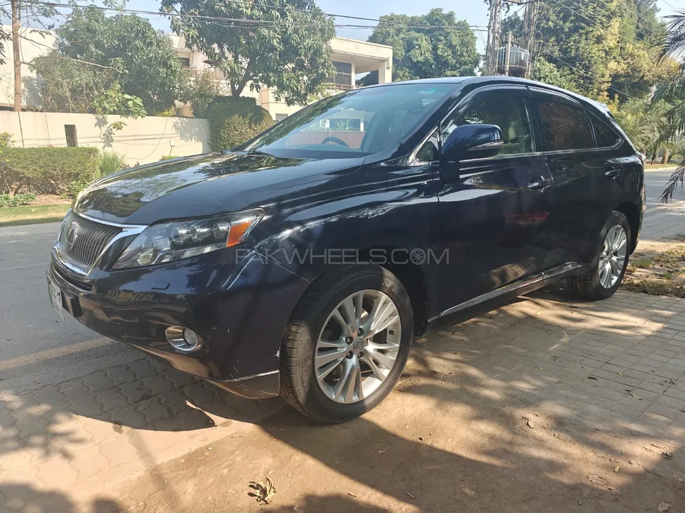 لیکزس آر ایکس سیریز 2010 for Sale in لاہور Image-1