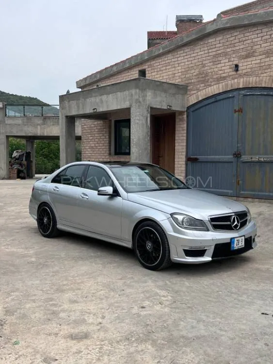 Mercedes Benz C Class 2013 for Sale in Islamabad Image-1