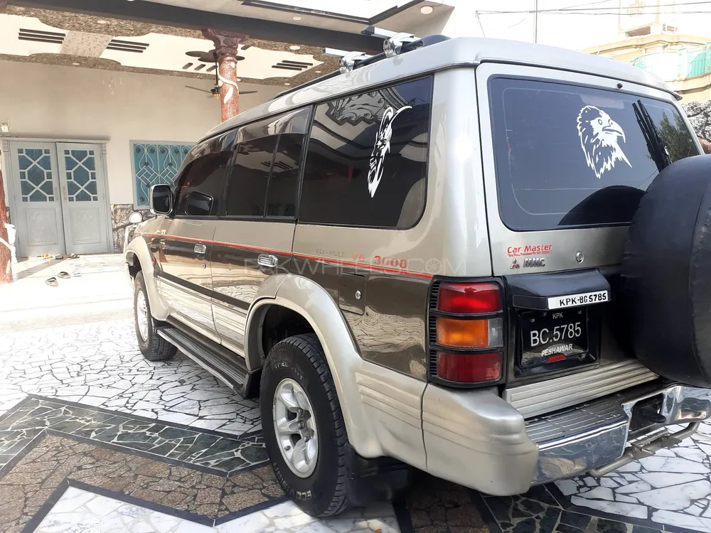 Mitsubishi Pajero Junior 1992 for Sale in Islamabad Image-1