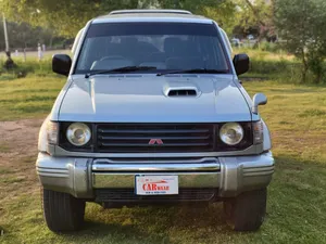 Mitsubishi Pajero Exceed 2.8D 1996 for Sale