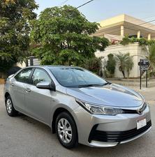 TOYOTA COROLLA GLI MANUAL 1.3 (1300cc)
Model 2019 || Registered 2019
45,000kms driven Genuine 
Toyota Authorized Dealership Maintained
Silver Color 
Right Front Fender Wheel Arch Repainted Rest 
Full Original Paint 100% Guaranteed 
Beige Interior
Manual Transmission 
Well maintained using high end products 
1st Owner
Brand New Condition 
Interior is as crispy as new 
See to believe 
READY DELIVERY 
EXCHANGE POSSIBLE WITH ANY CAR

For inspection
Available at SUPREME CARS
Plot # 151/F,Under Imam heights,Shop no.1&2, Main Khalid Bin Walid Rd, Karachi, Sindh 75400

|  Premium Cars |  Best Prices |  Optimum Performance | 
#supremecarsgang