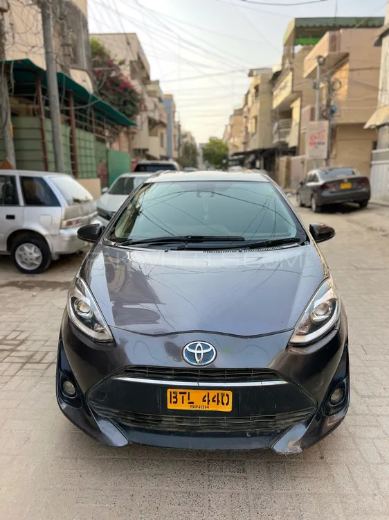 Toyota Aqua 2017 for Sale in Karachi Image-1