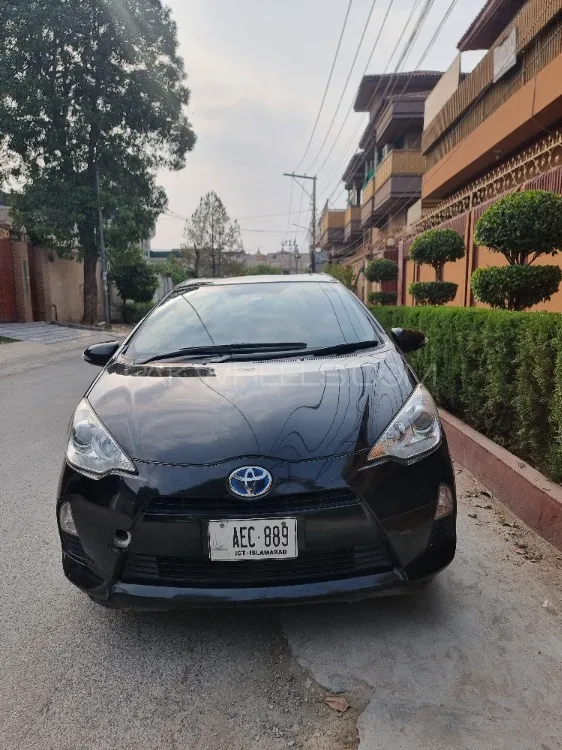 Toyota Aqua 2014 for Sale in Peshawar Image-1