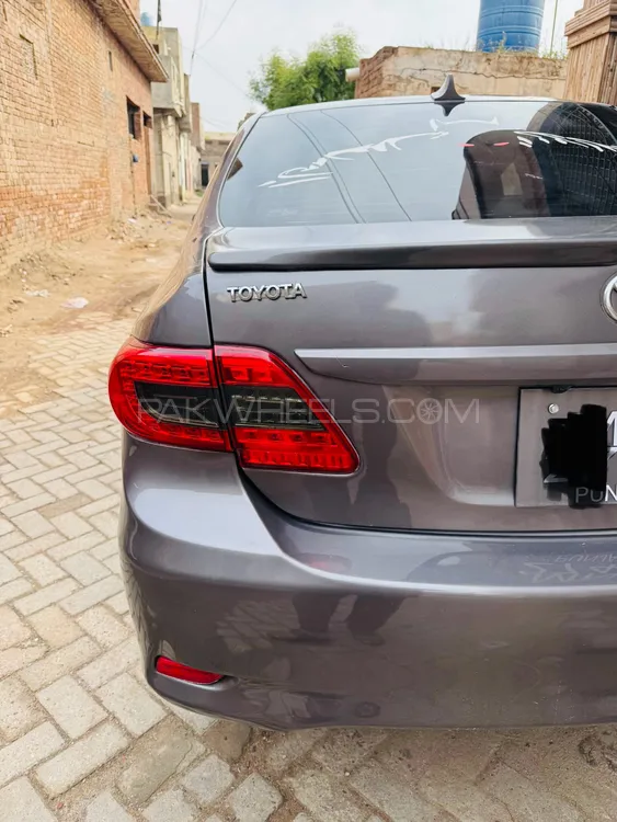 Toyota Corolla 2012 for Sale in Multan Image-1
