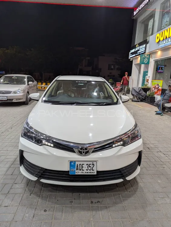 Toyota Corolla 2020 for Sale in Islamabad Image-1