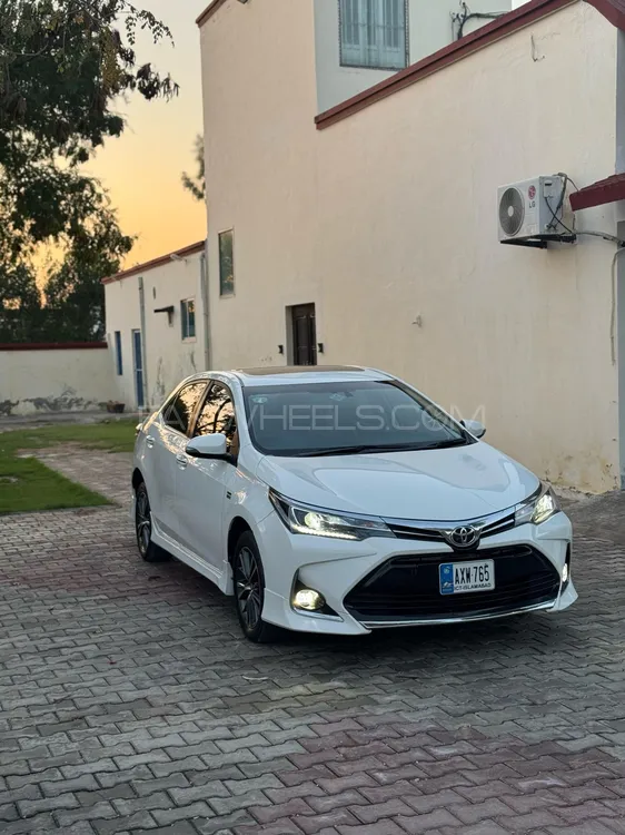 Toyota Corolla 2021 for Sale in Islamabad Image-1