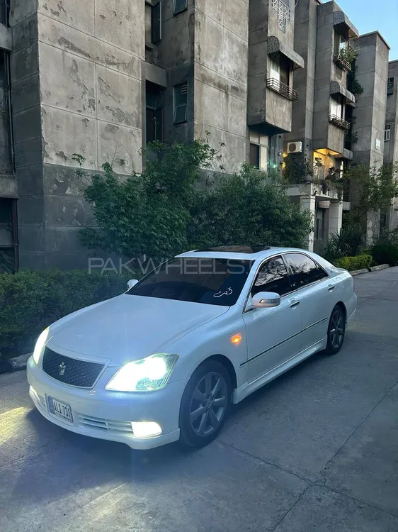 Toyota Crown 2006 for Sale in Islamabad Image-1