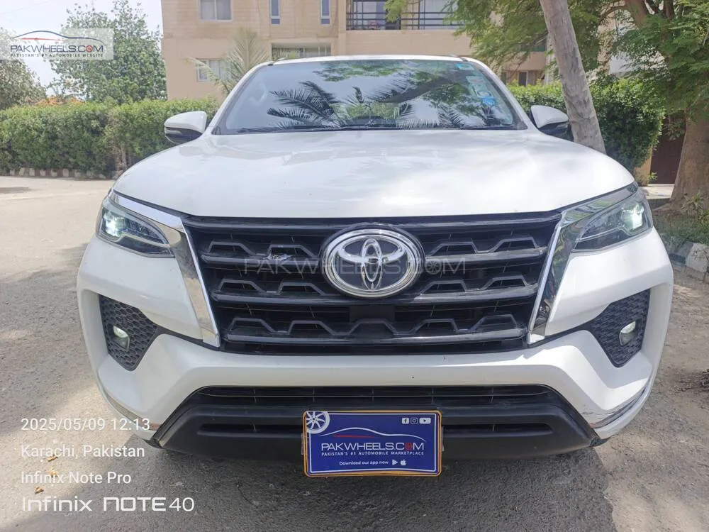 ٹویوٹا فورچیونر 2021 for Sale in کراچی Image-1
