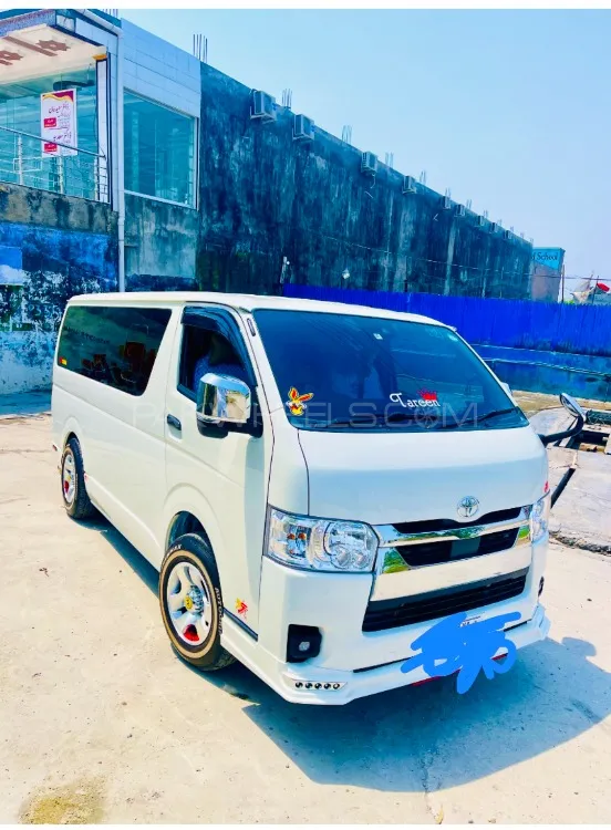 Toyota Hiace 2018 for Sale in Tarbela Image-1
