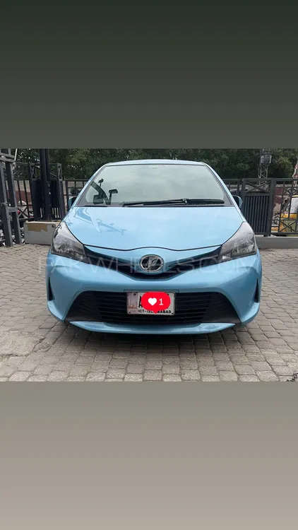Toyota Vitz 2014 for Sale in Peshawar Image-1