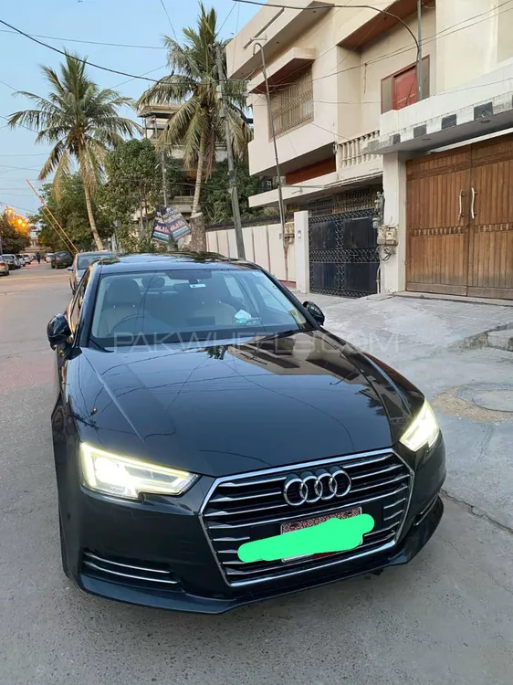 Audi A4 2017 for Sale in Karachi Image-1