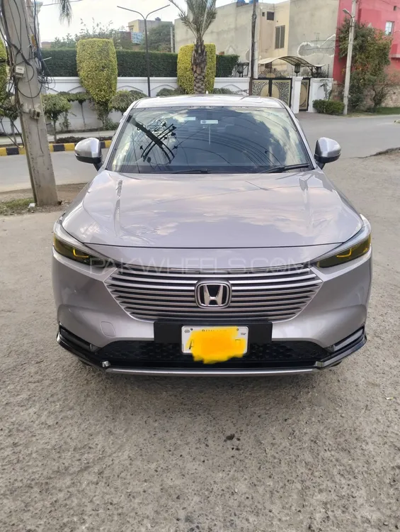 Honda HR-V 2024 for Sale in Lahore Image-1