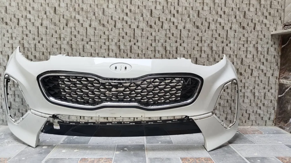 kia Sportage front bumper Image-1