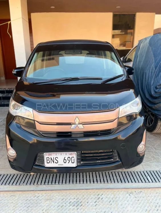 Mitsubishi EK Custom 2015 for Sale in Karachi Image-1