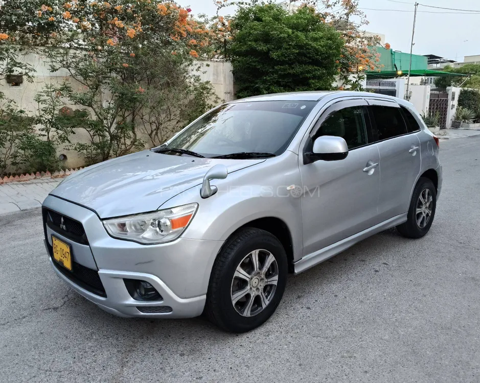 Mitsubishi Rvr 2011 for Sale in Karachi Image-1