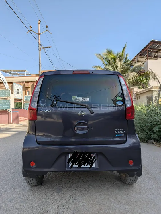 نسان ڈیز 2014 for Sale in کراچی Image-1