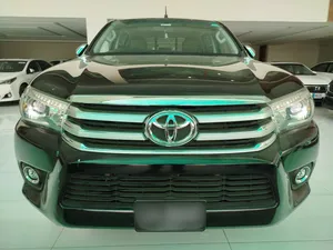 Toyota Hilux Revo V Automatic 2.8 2021 for Sale