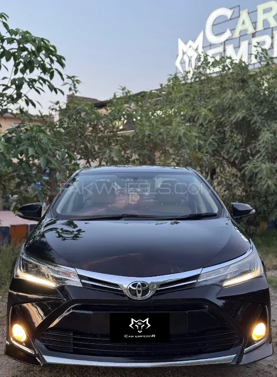 Toyota Corolla 2020 for Sale in Islamabad Image-1