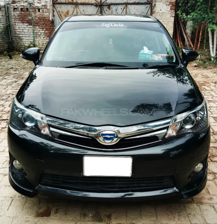 Toyota Corolla Fielder 2014 for Sale in Bannu Image-1