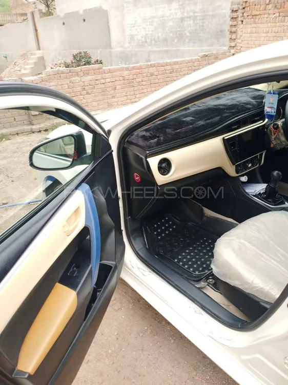 Toyota Corolla 2018 for Sale in Bhera Image-1