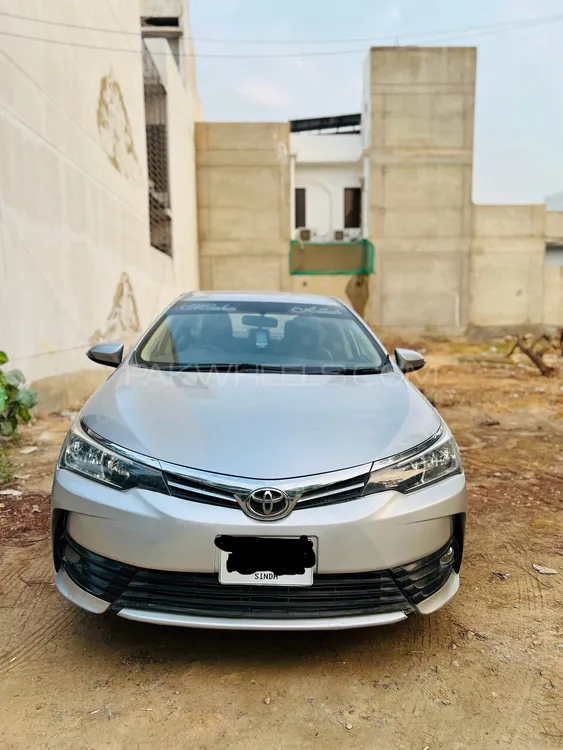 Toyota Corolla 2019 for Sale in Karachi Image-1
