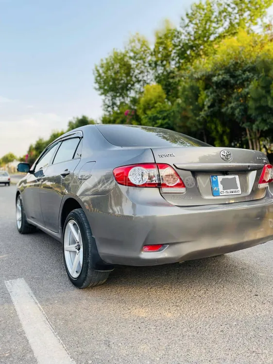 Toyota Corolla 2013 for Sale in Rawalpindi Image-1
