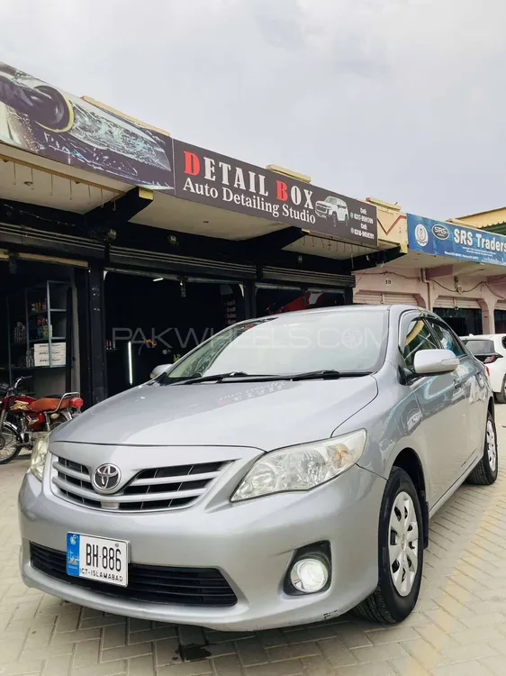 Toyota Corolla 2013 for Sale in Peshawar Image-1