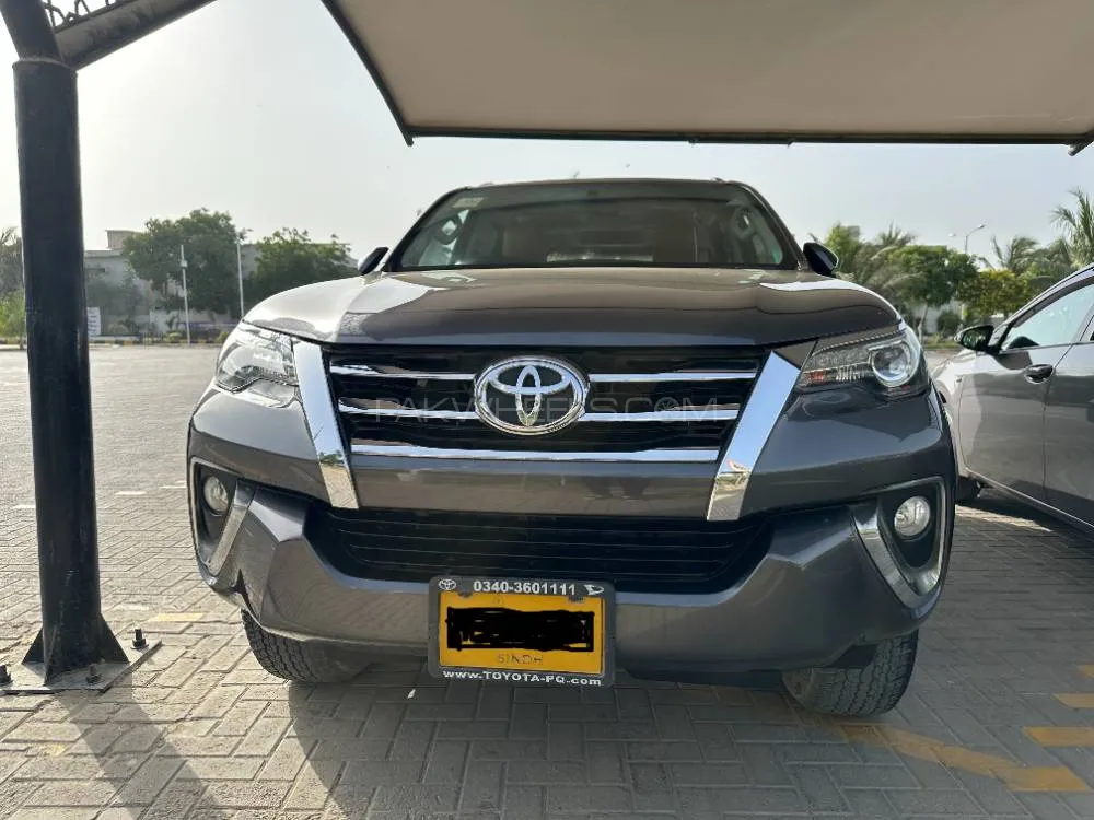 Toyota Fortuner 2017 for Sale in Karachi Image-1