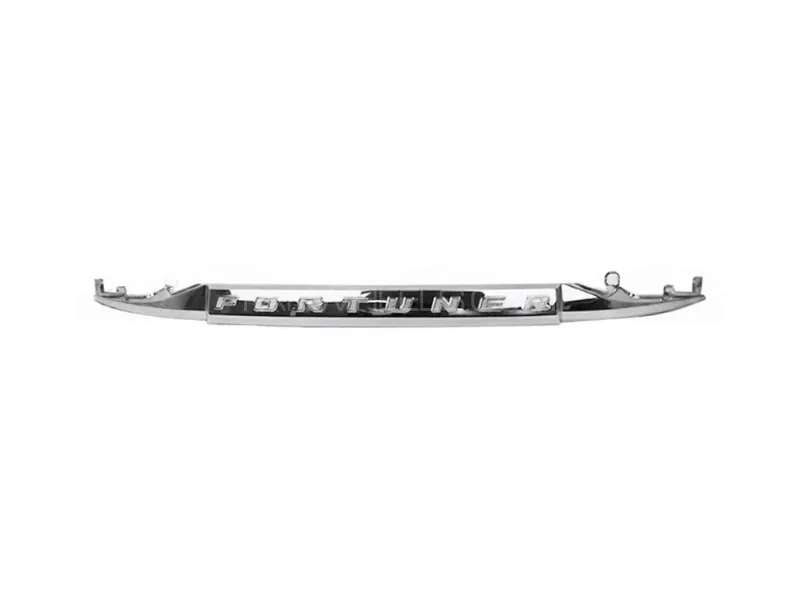 Toyota Fortuner 2016–2019 LED Trunk Garnish – Chrome Finish Image-1