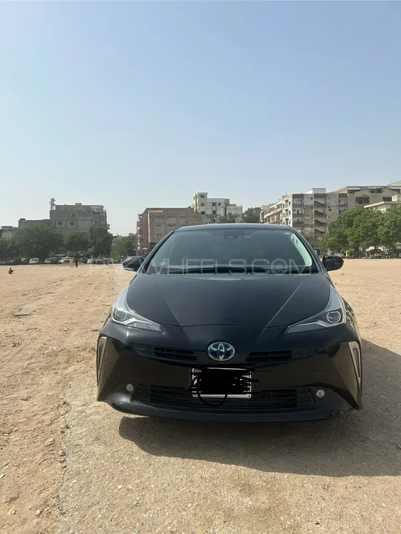 Toyota Prius 2021 for Sale in Karachi Image-1