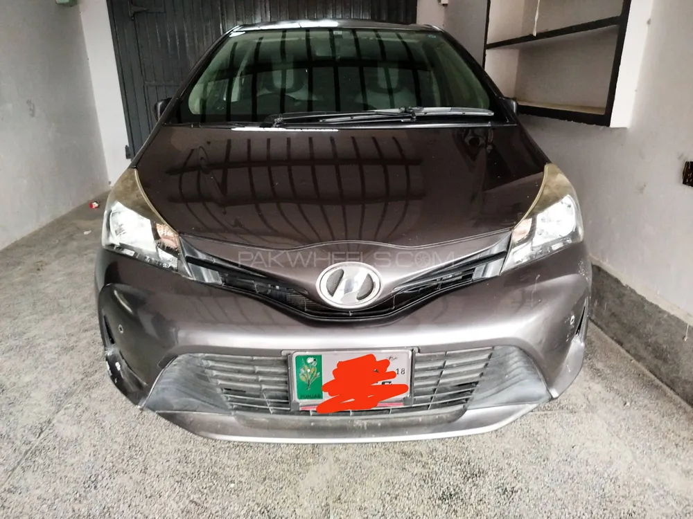 Toyota Vitz 2014 for Sale in D.G.Khan Image-1